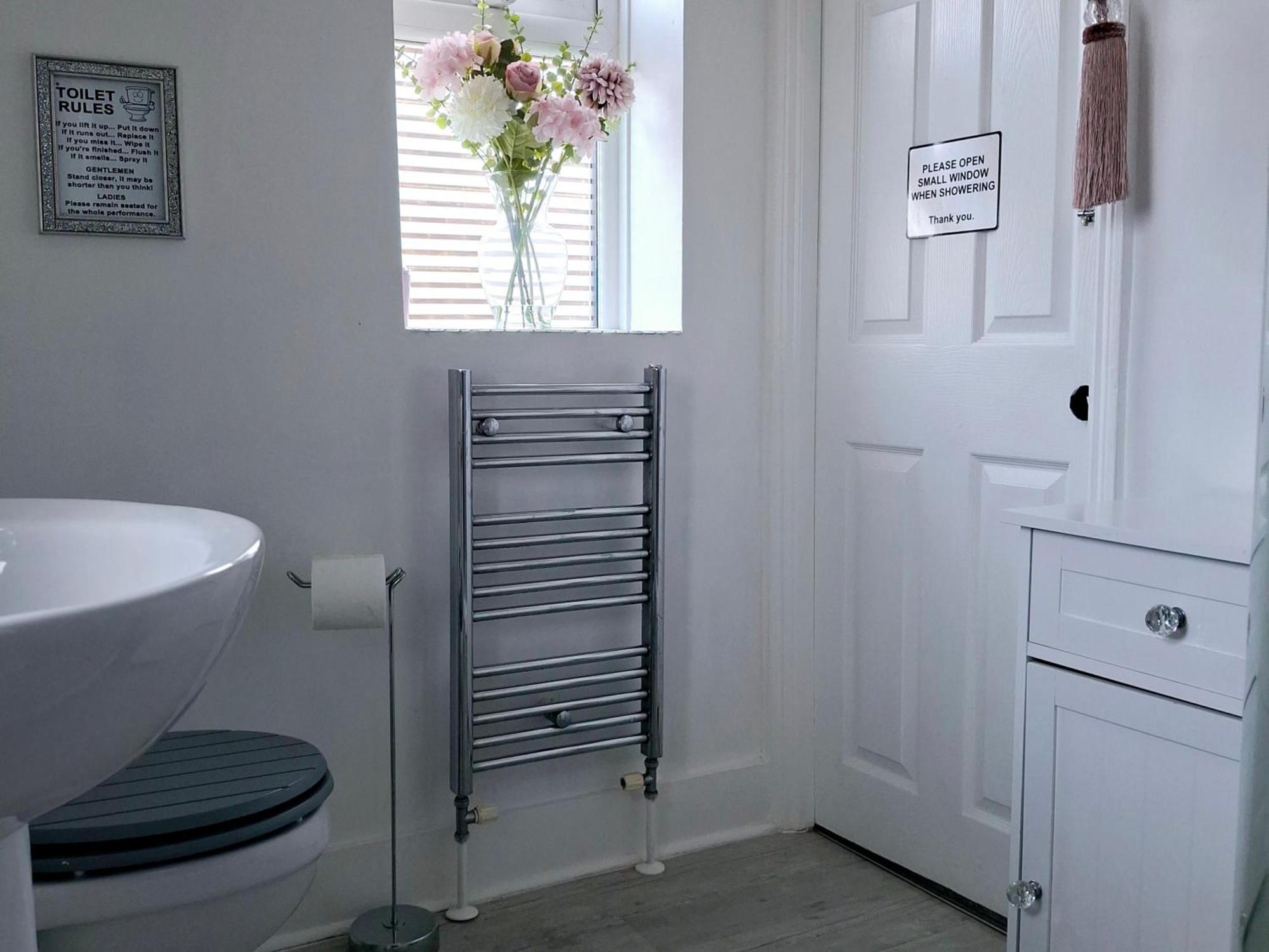 Home From Home Guest House Рочфорд Номер фото