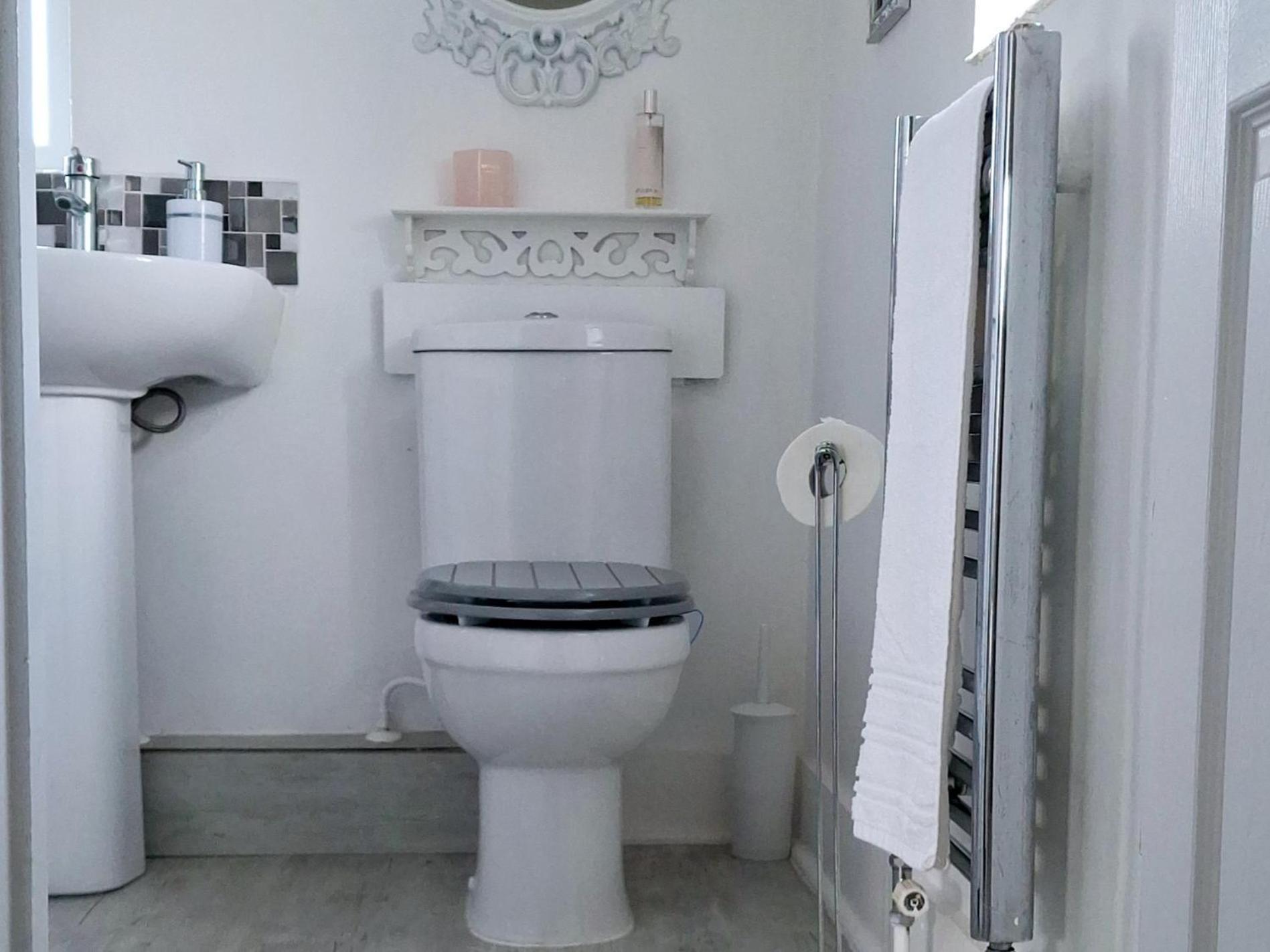 Home From Home Guest House Рочфорд Номер фото